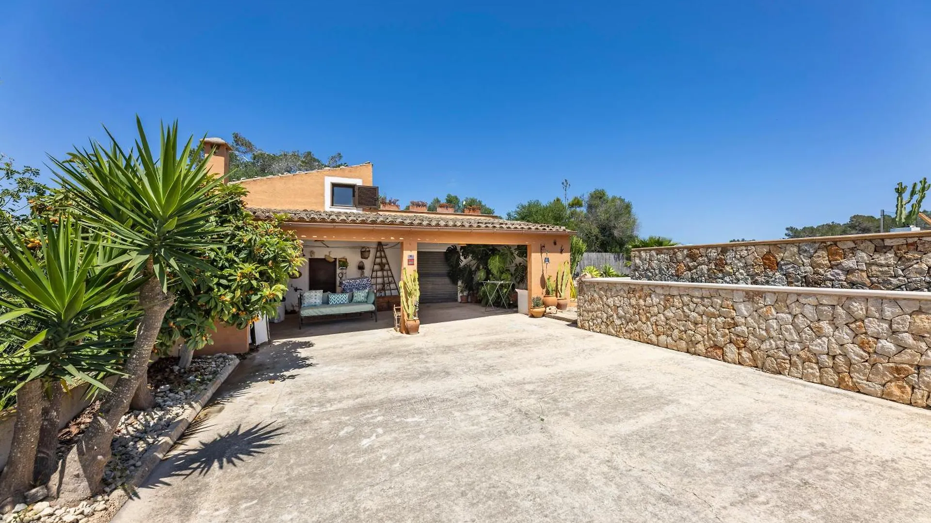 YupiHome Finca Can Tomeu Montuiri  Spagna